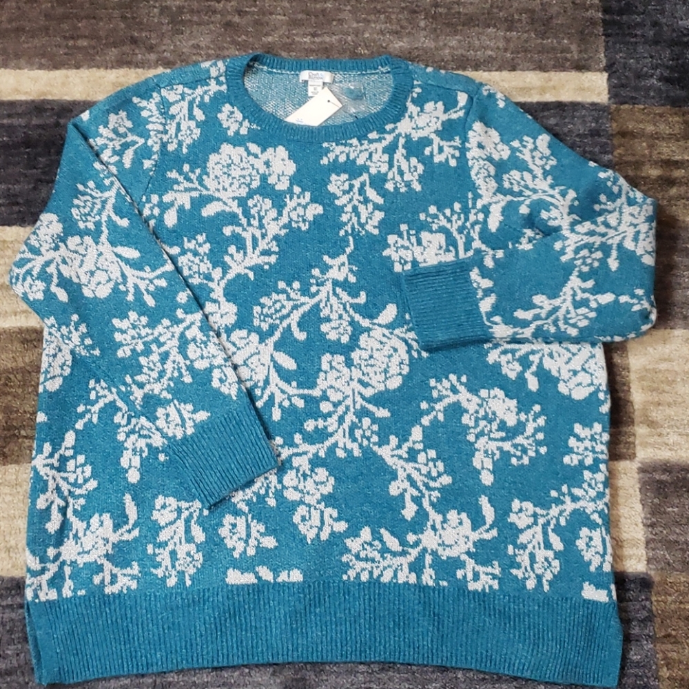 - Croft&Barrow soft sweater.                 #01